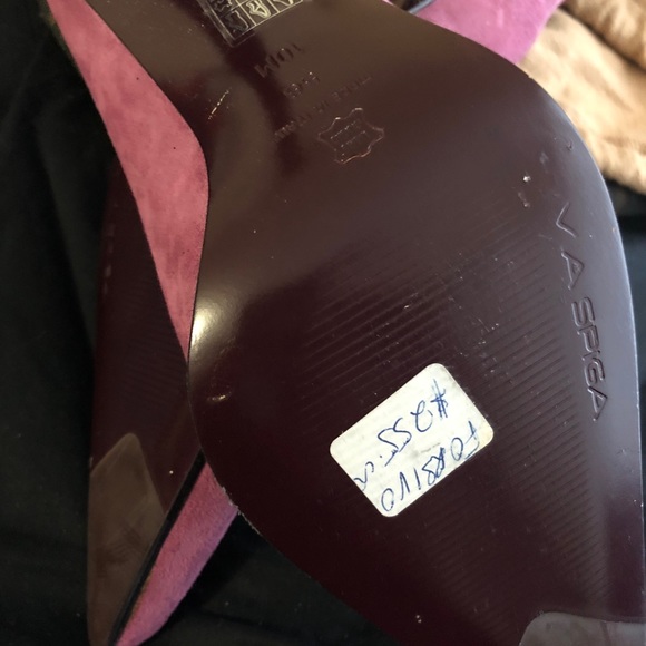 Via Spiga Pink Suede Pumps - Picture 3 of 3